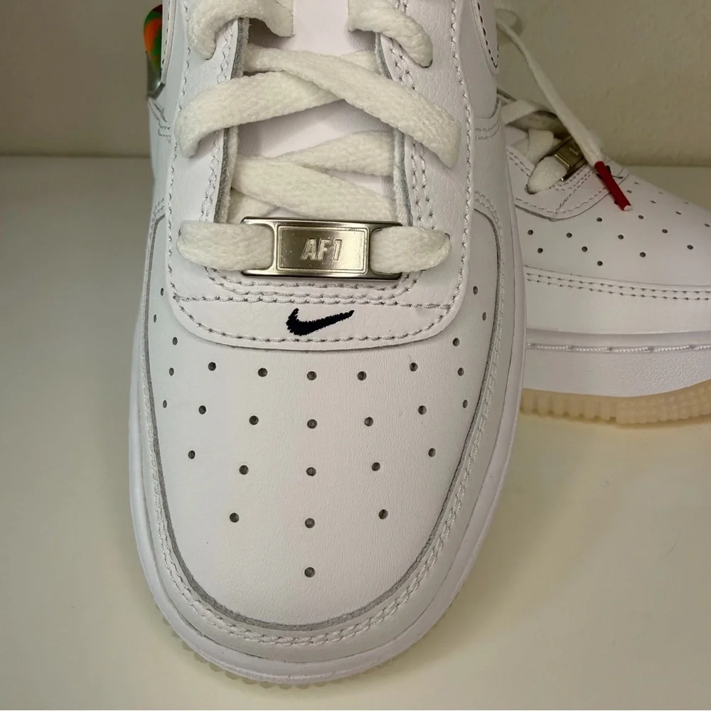 Nike Kids Sneakers White with Multicolor Accents